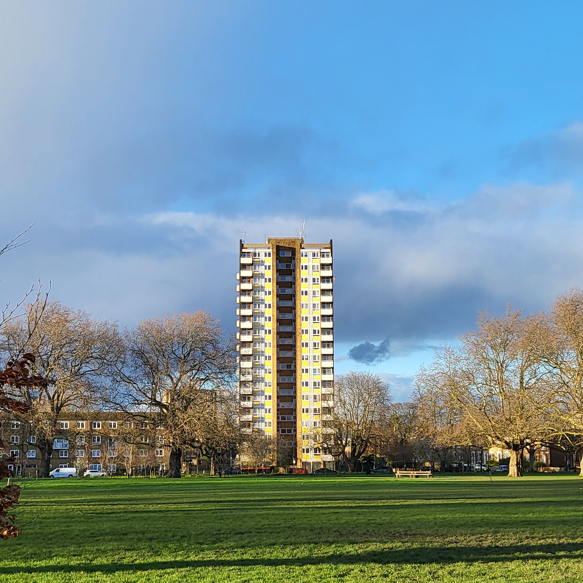 Mythbusting: Migrants and Social Housing